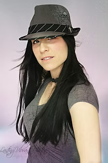 Bea Waters